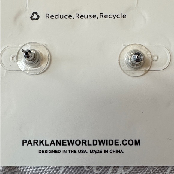 🛍️Park Lane Silver and Blue Gem Earrings🛍️ - Picture 3 of 3